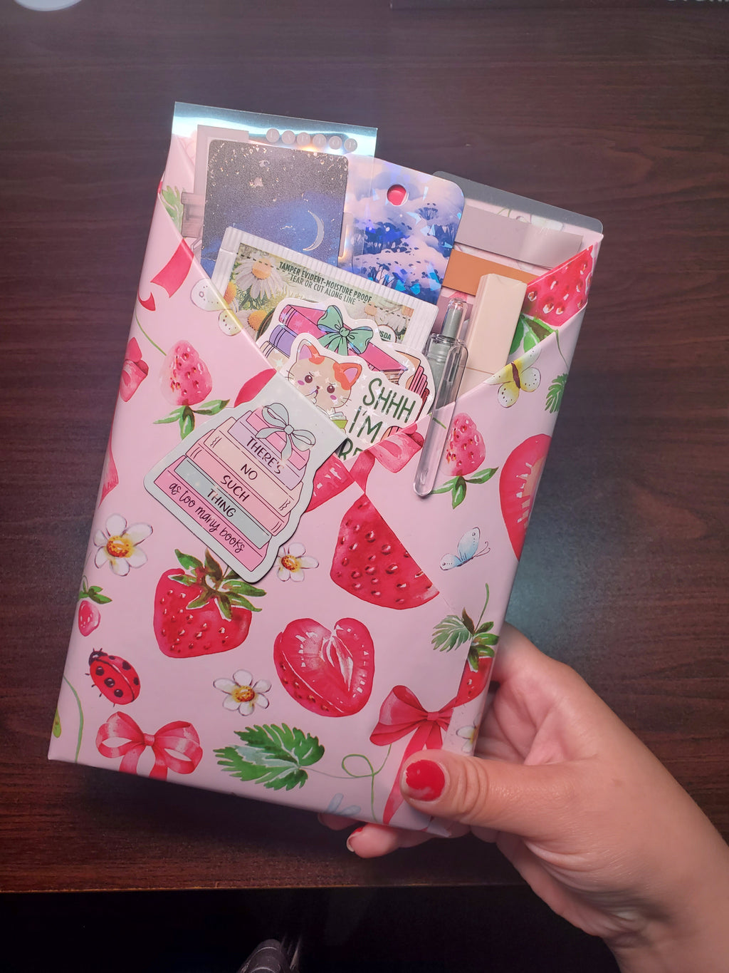 Blind Date With a Book – Strawberry Pink Wrapping | Mystery Paperback & Book Lover Gift
