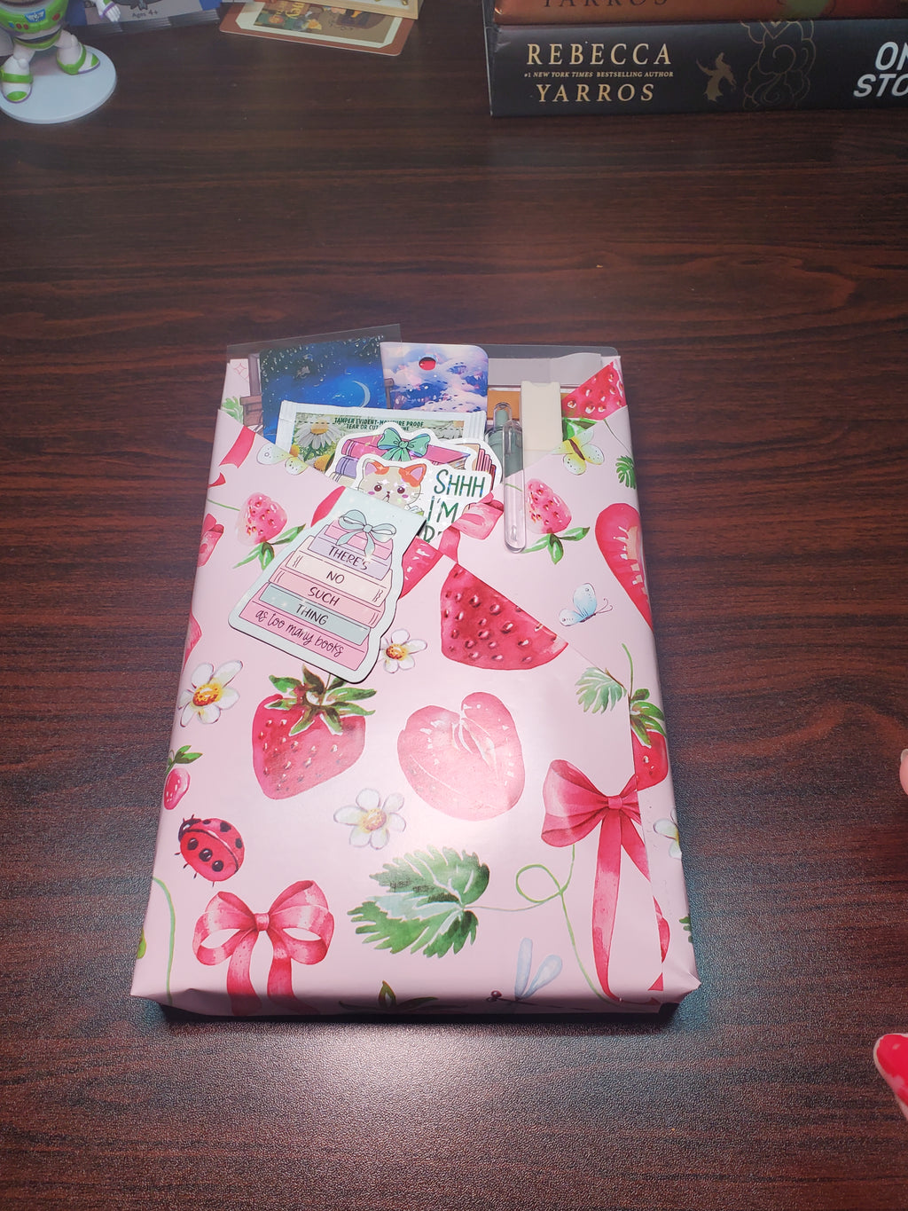 Blind Date With a Book – Strawberry Pink Wrapping | Mystery Paperback & Book Lover Gift