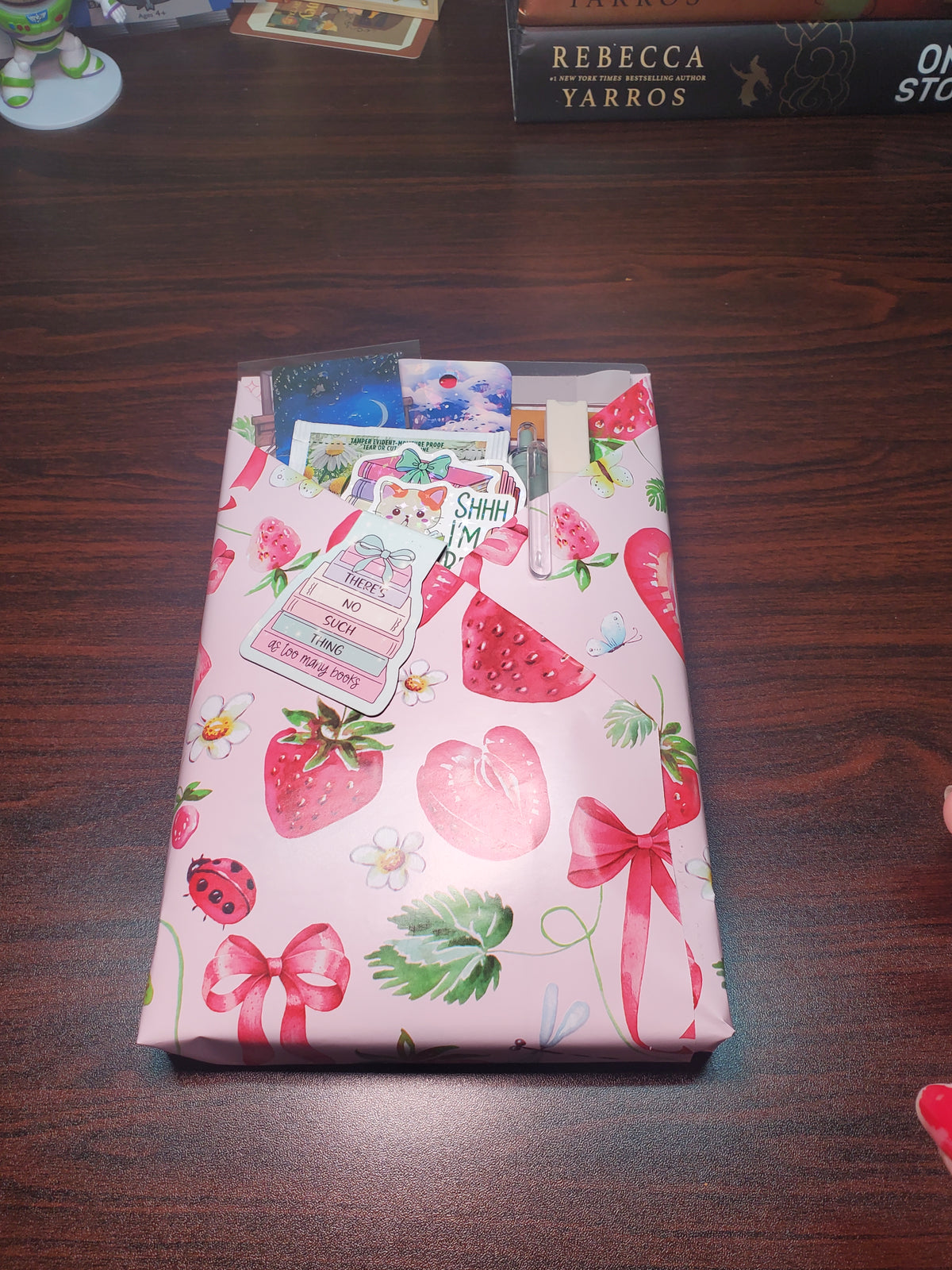 Blind Date With a Book – Strawberry Pink Wrapping | Mystery Paperback & Book Lover Gift